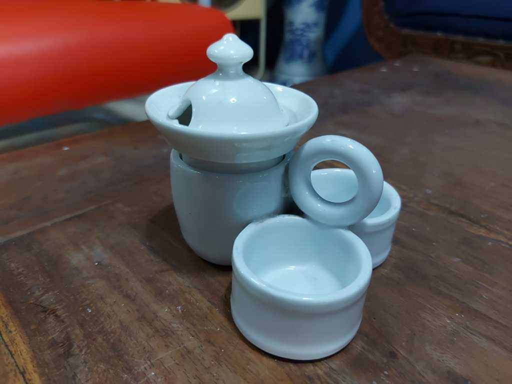 Tempat seduh China Vintage