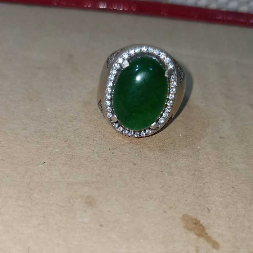 Cincin Batu permata giok asli