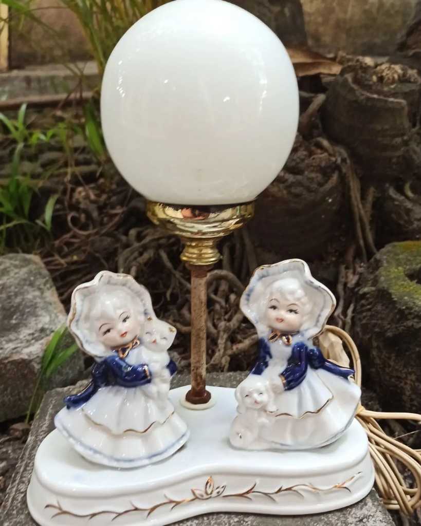 Lampu keramik Cantik