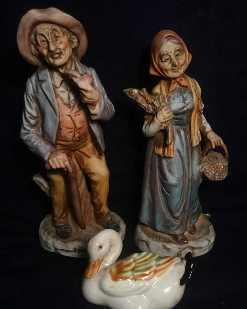 Patung Porcelain Vintage