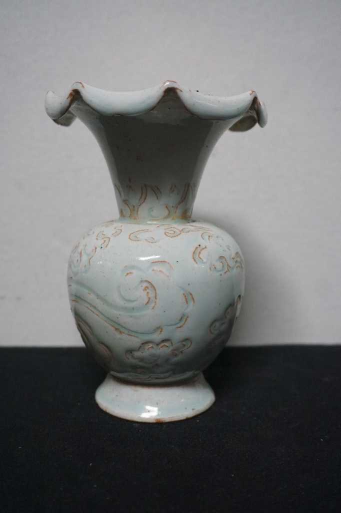 Vas Porcelain Vintage