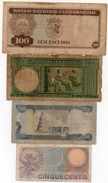 BL3268 Set 4 Lembar Uang Asing Lama Berbeda Asli Ready