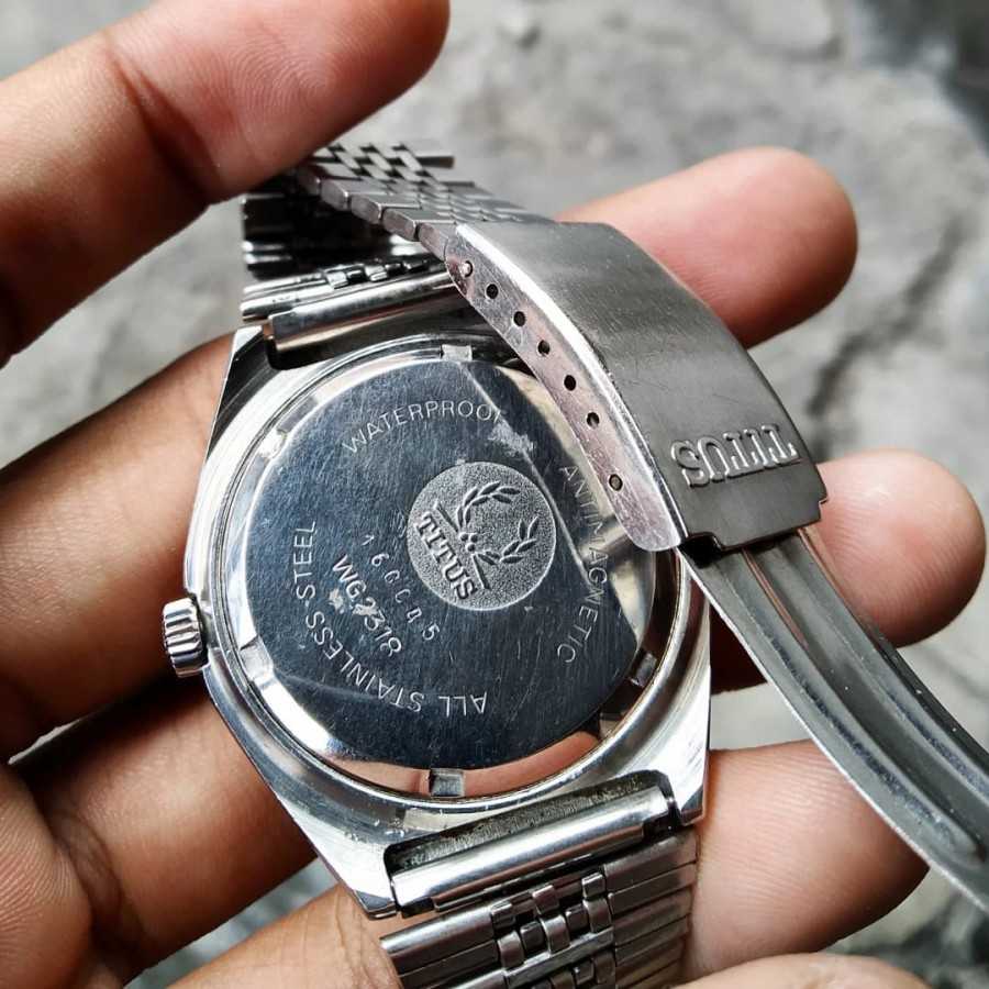 Jam tangan manual on sale winding