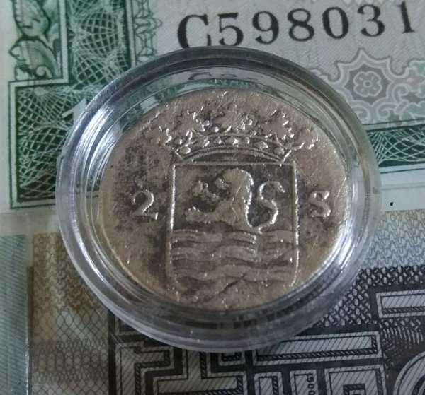 X 268 Netherlands Indies 2 Stuiver Perak tahun 1759 Sudah Disikat Berikut Kapsul