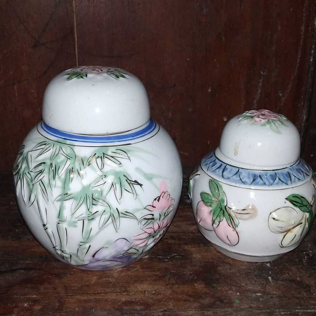 Guci Keramik Vintage