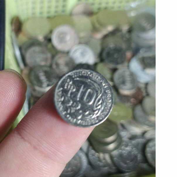 A1021 Per 1 Keping Uang Kuno 10 Rupiah Tahun 1971 Untuk Mahar Mas Kawin ( Rp20 = 2 Keping )