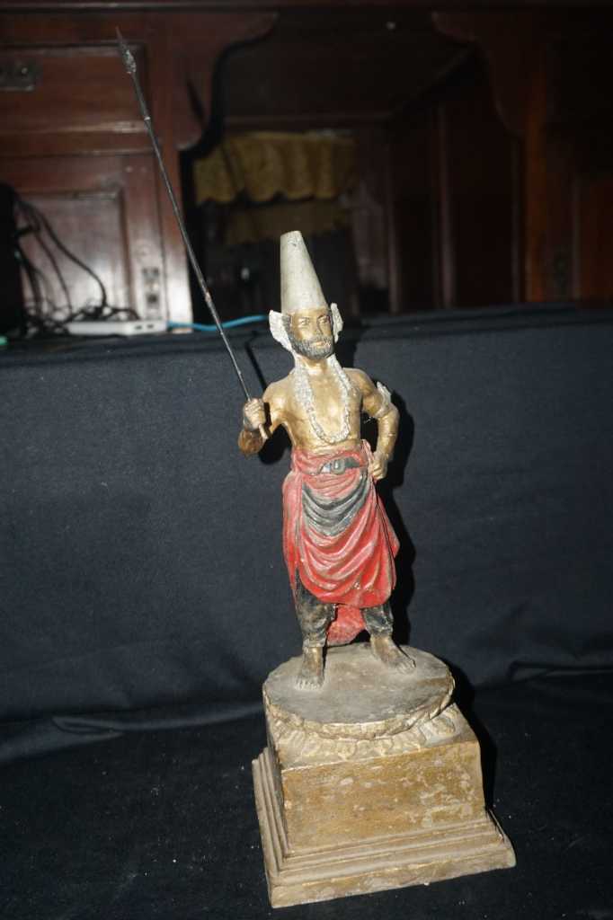 Patung Viber Prajurit