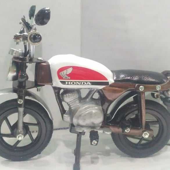 miniatur honda CB