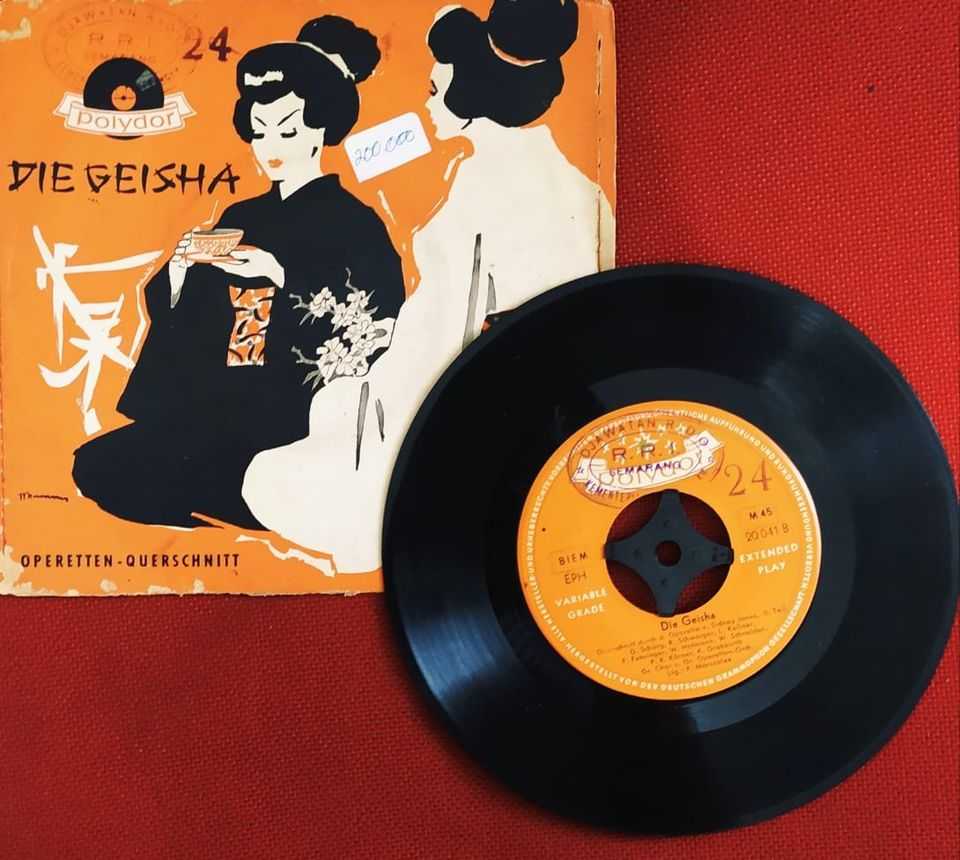 Piringan Hitam Operetten - Querschnitt, Die Geisha