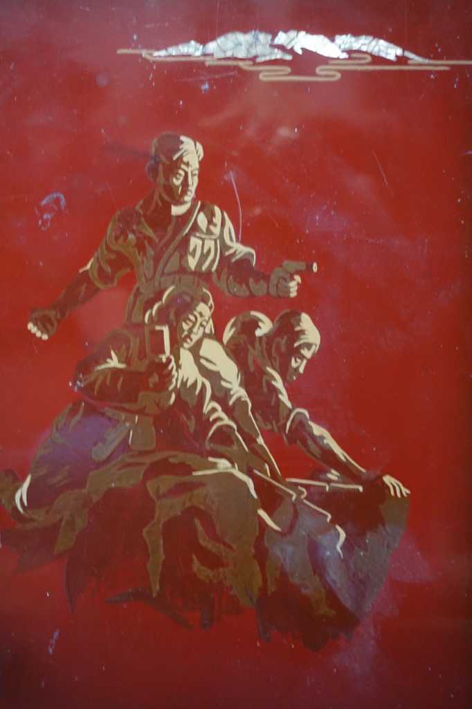 Box Batik Warna Merah Kimo