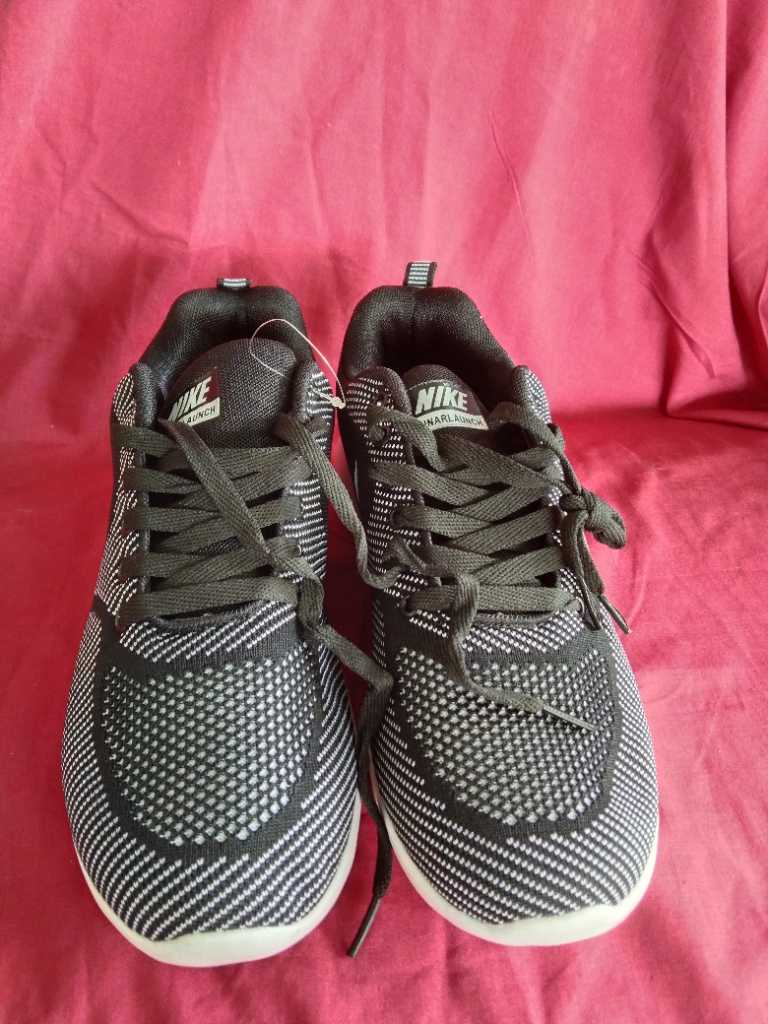 sepatu nike lunar