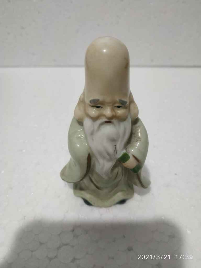 Patung Keramik Antik