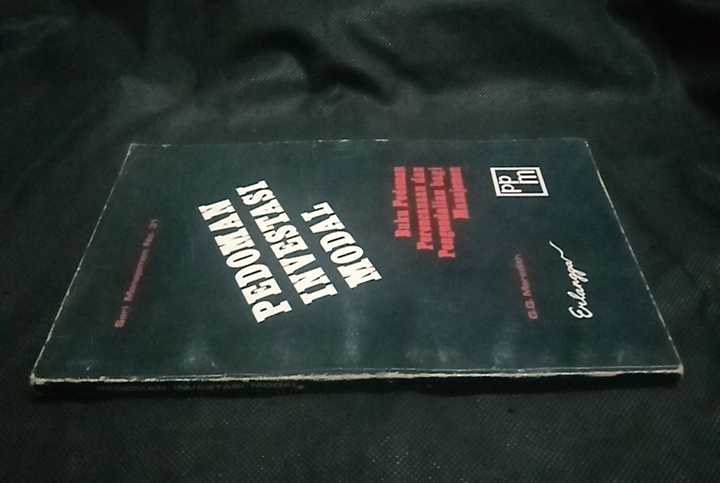 Buku PEDOMAN INVESTASI MODAL - Penerbit ERLANGGA Jakarta - Cetakan Pertama - Tahun 1977