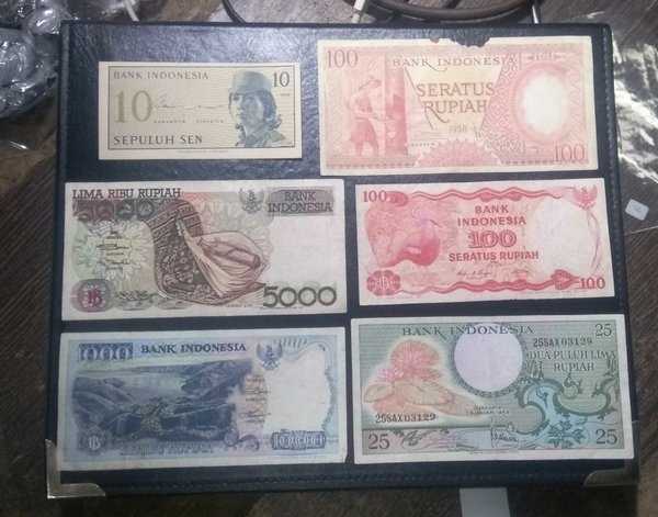 BL 2899 Lot 6 Lembar Uang Kuno Indonesia Berbeda Jenis Dan tahun Sesuai Gambar