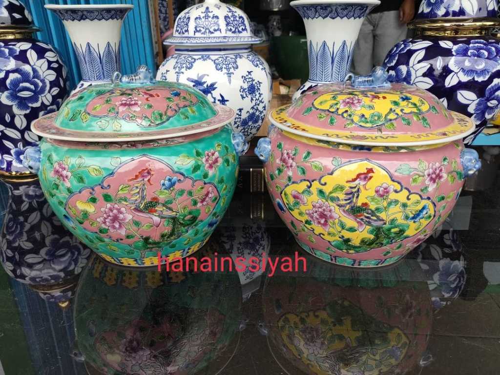 Gamceng antik peranakan dalem nya bermotif
