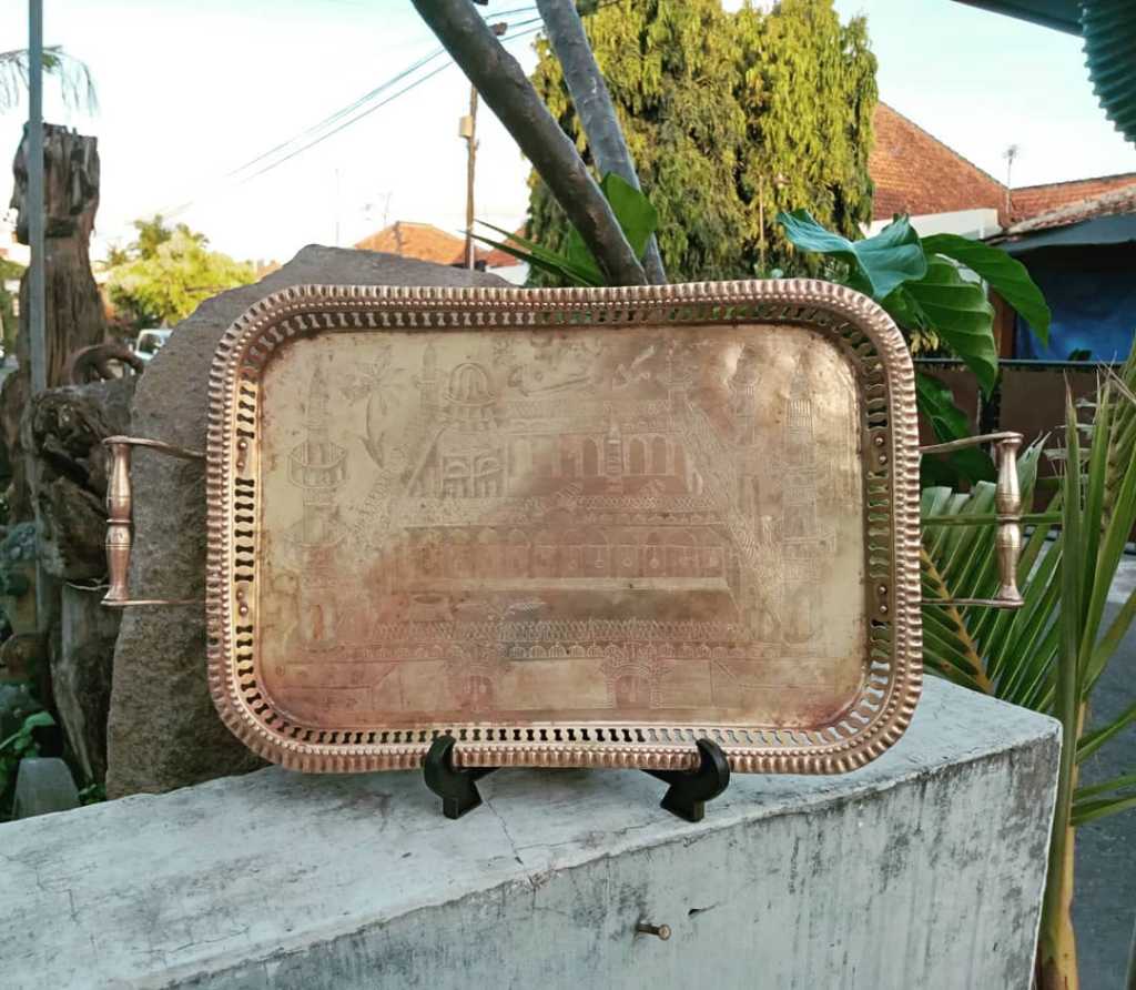 Nampan Kuningan Vintage