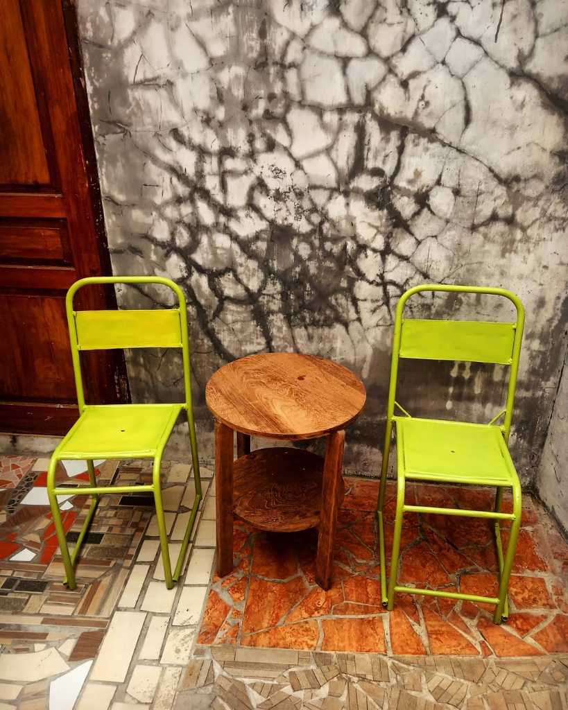 Set meja kursi Teras..