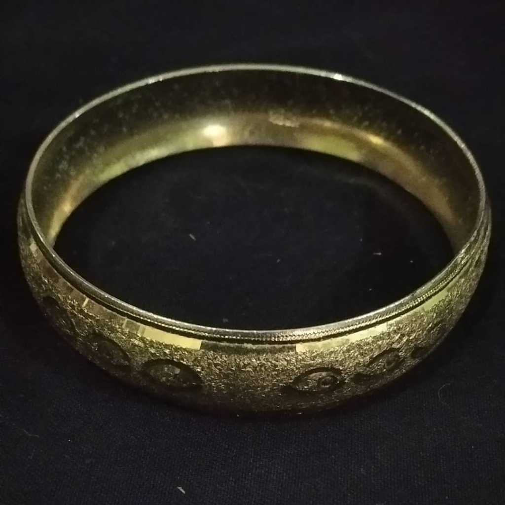 Gelang kuningan