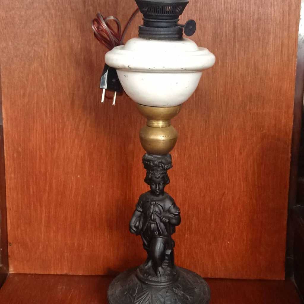 SUMONGGO Lampu Meja Tin