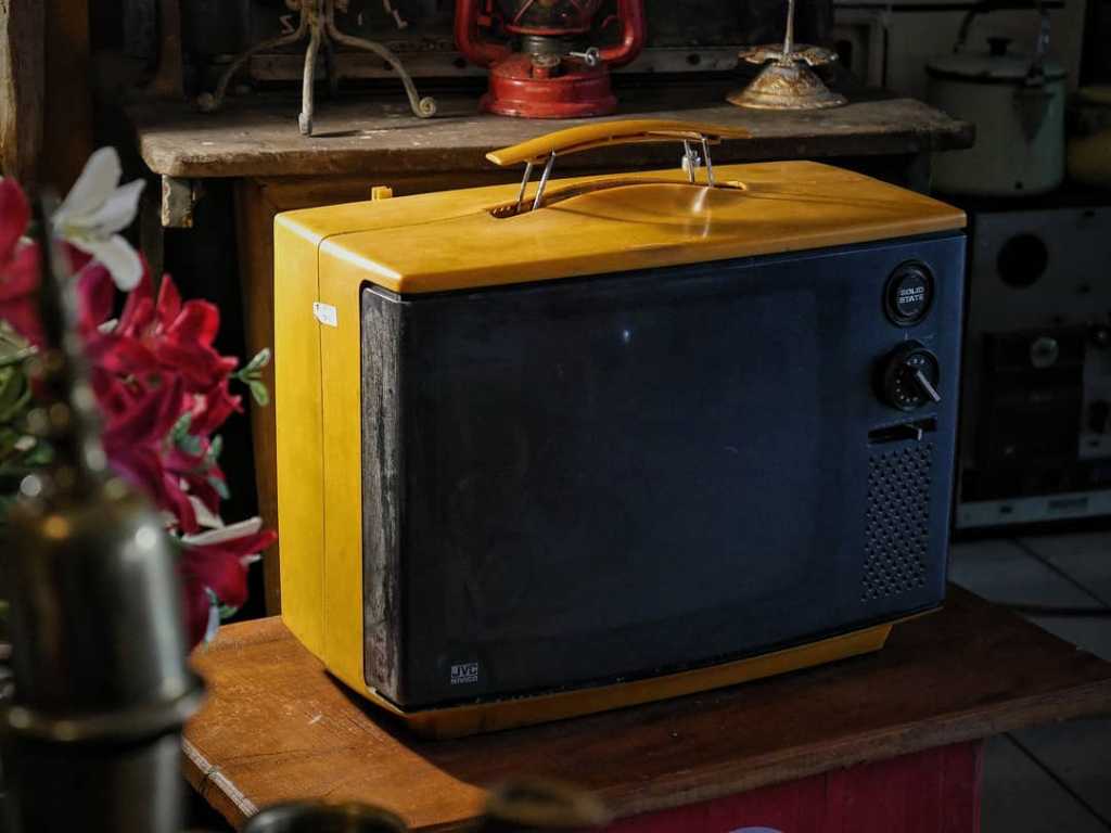 TV JVC NIVICO (nippon victor corporation).