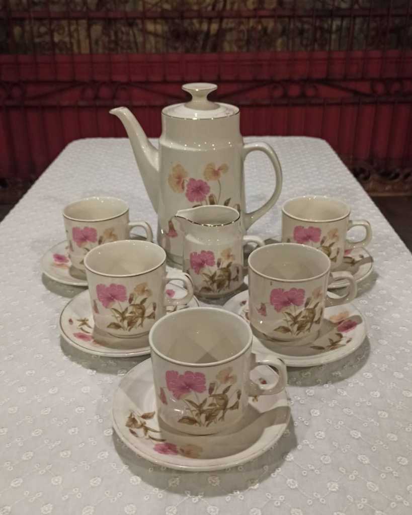 Tea set Cantik