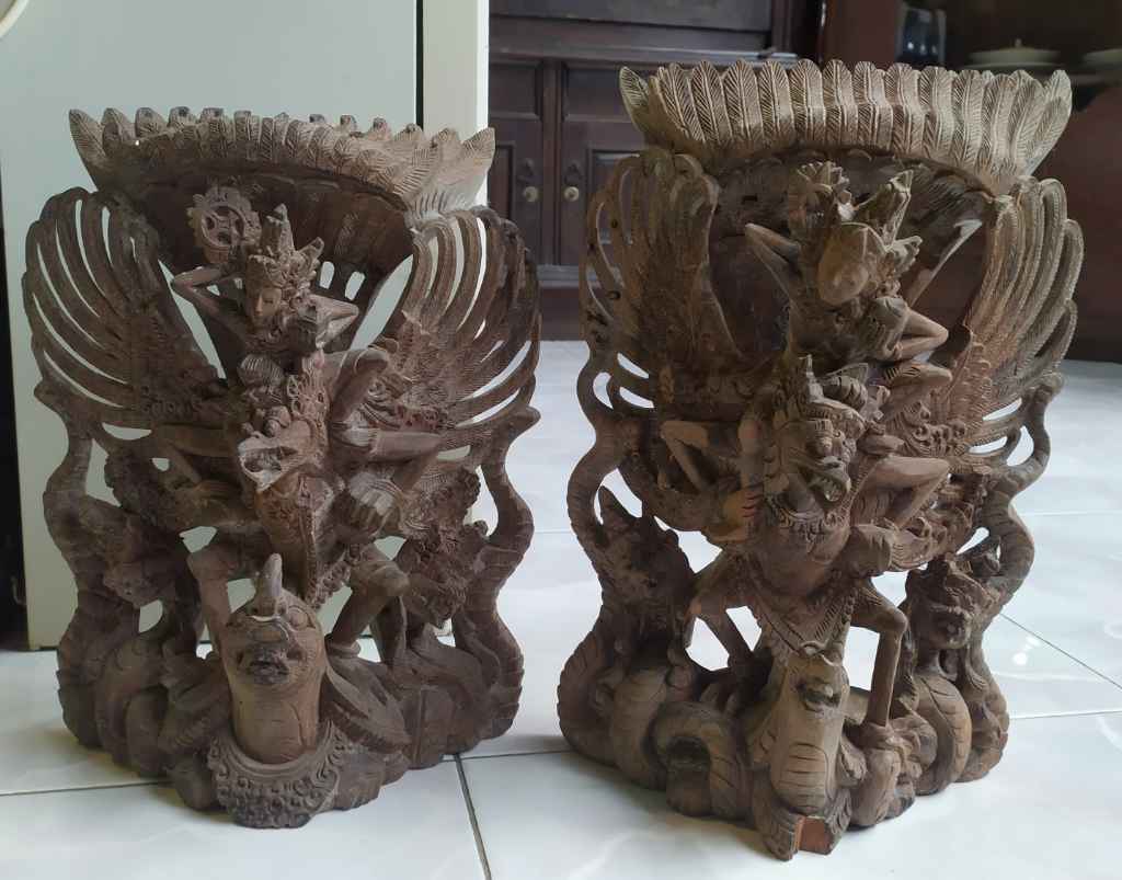 Patung Kayu Vintage