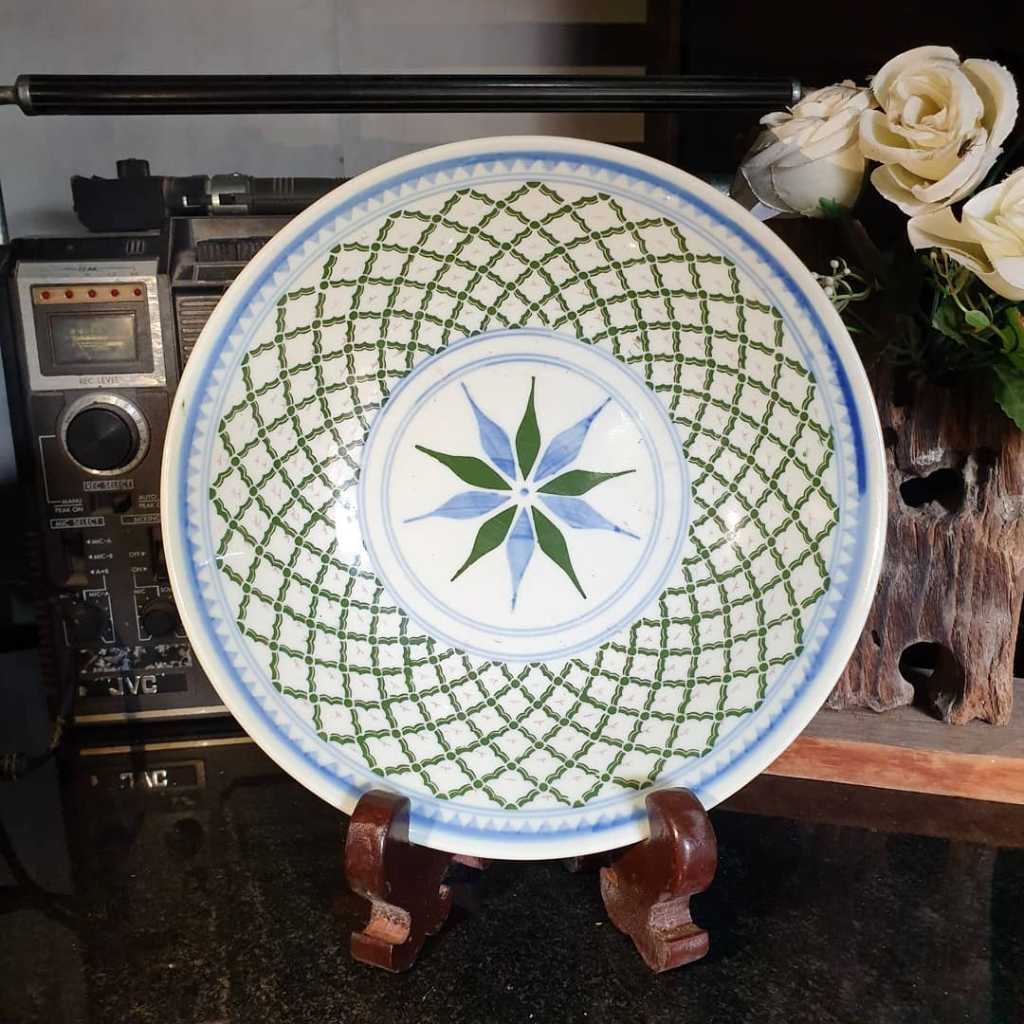 Piring Keramik Vintage