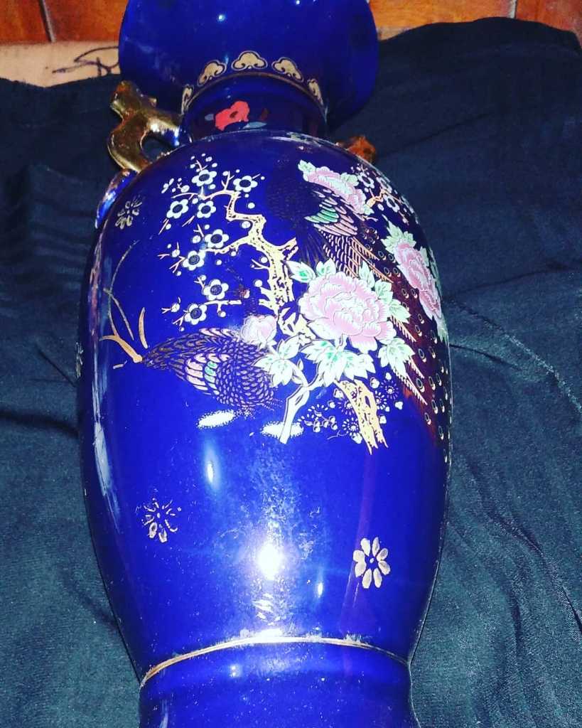 Guci Keramik Vintage