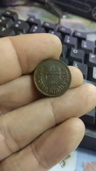 A1197 Hungaria 2 Filler Tahun 1934 Bekas Pakai Sesuai Gambar