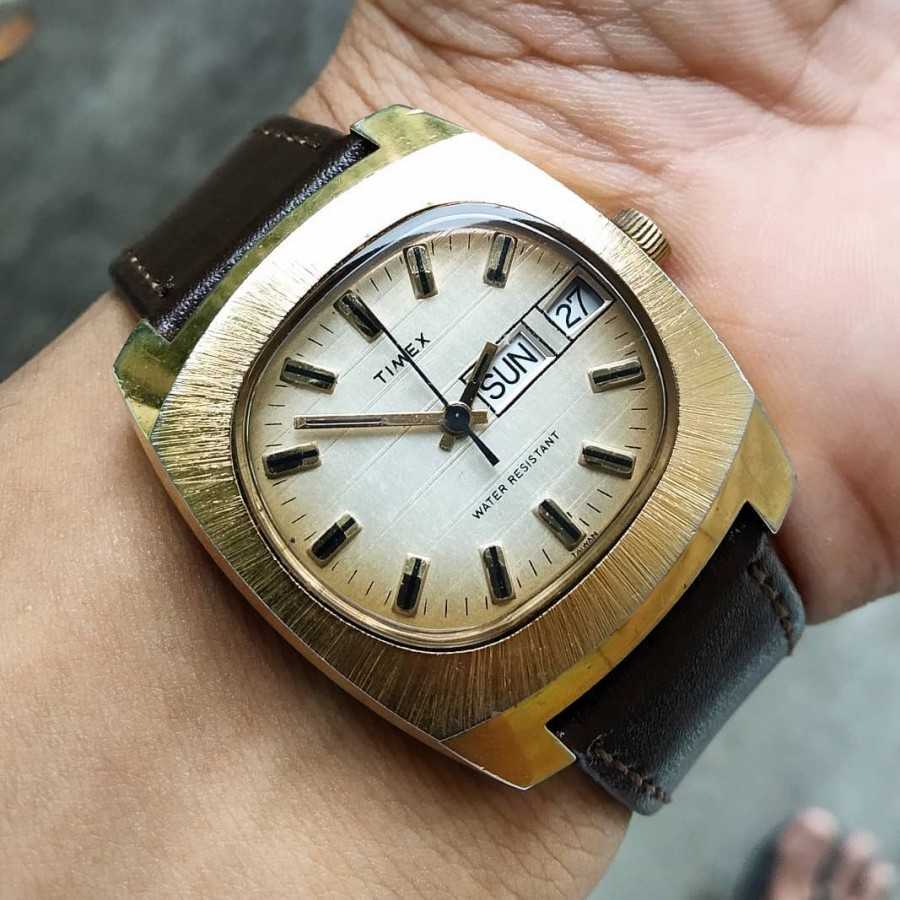 Jam tangan outlet timex automatic