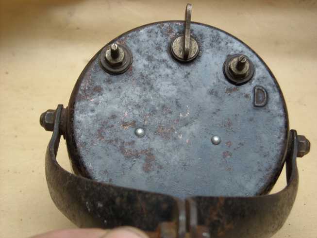 Lampu MELAS BATERY Dan DINAMO