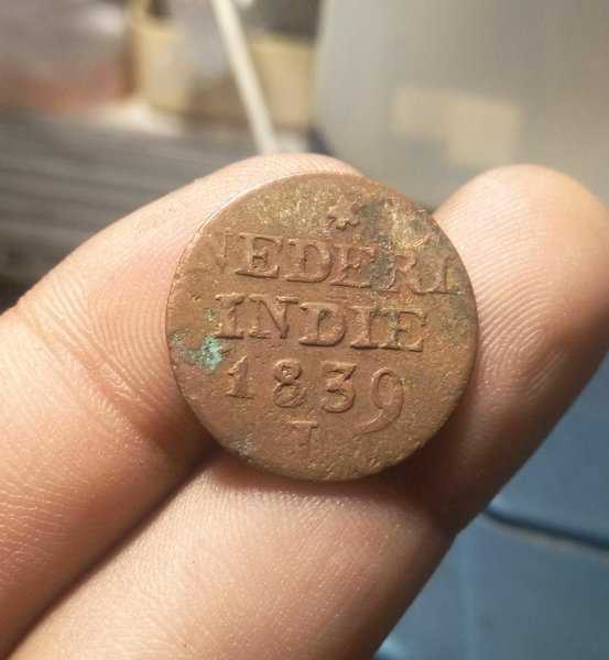 A 2068 Koin Kuno Nederland Indie 1 cent tahun 1839 Bekas Pakai Kondisi Sesuai Gambar