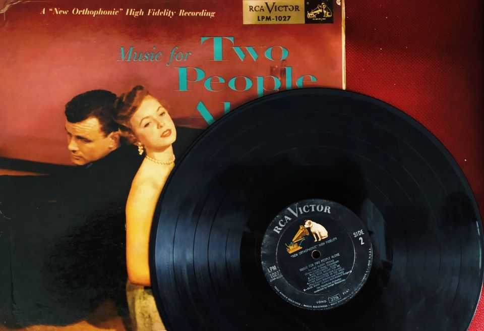 Piringan Hitam The Melachrino Orchestra