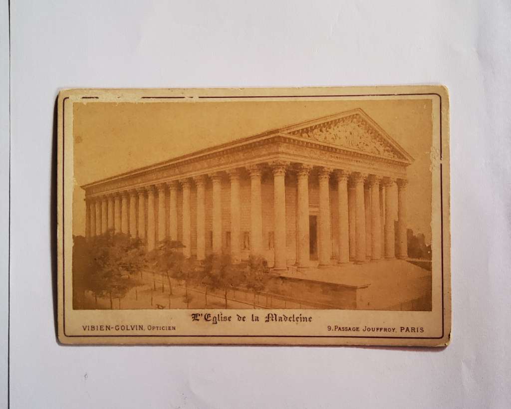 Foto antik / Foto kuno; estimasi tahun 1870-an awal; ukuran 16,5cm x 11cm