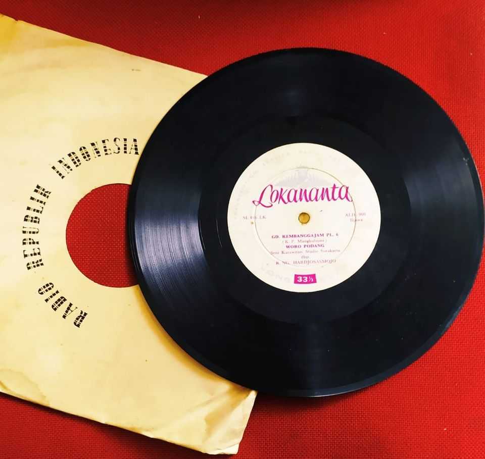 Piringan Hitam Lokananta Djawa