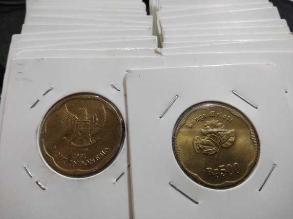 A1048 per 1 keping uang kuno 500 rupiah 1991