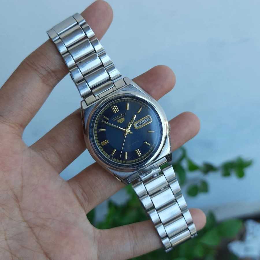 Seiko 5 cal outlet 7009