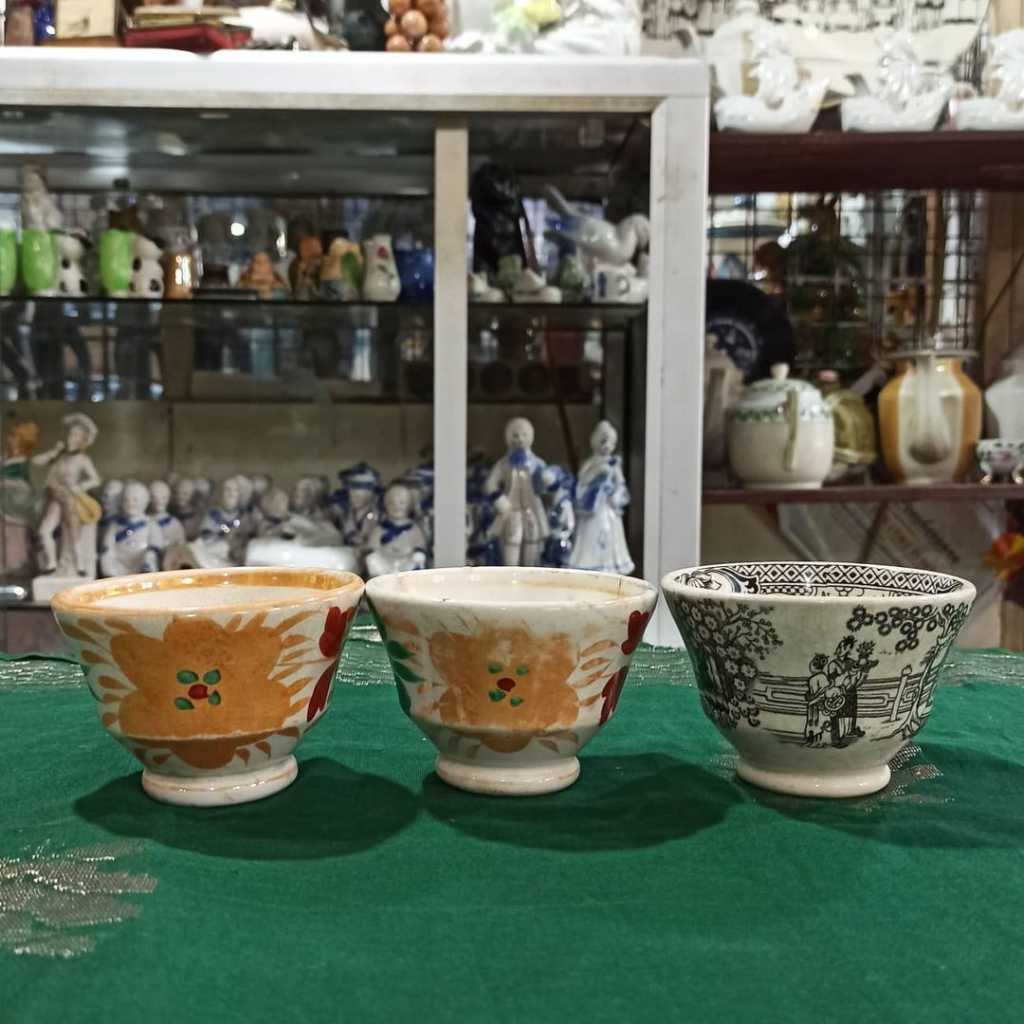 Cucing Porcelain China Vintage