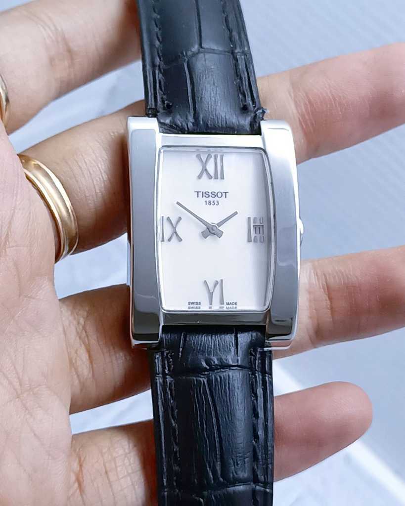 Tissot Generosi-T - Mother of pearl (Dial kulit kerang) - Seri T007309A - Roman Dial - Sapphire Crystal - Swiss Made