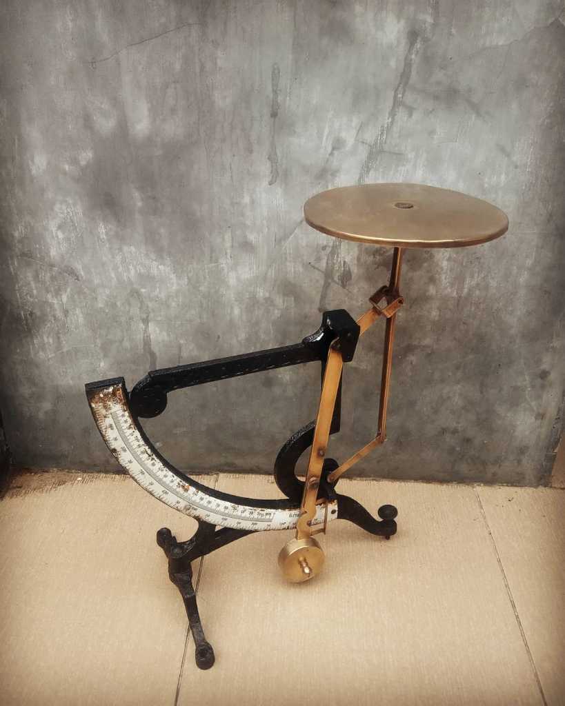 Timbangan Vintage
