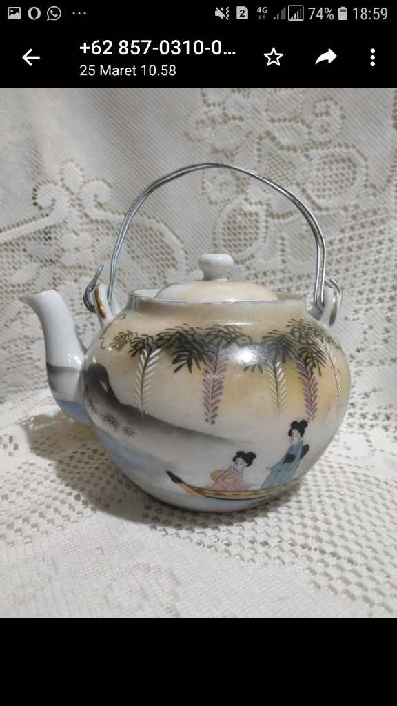 Teko Keramik Jepang Antik