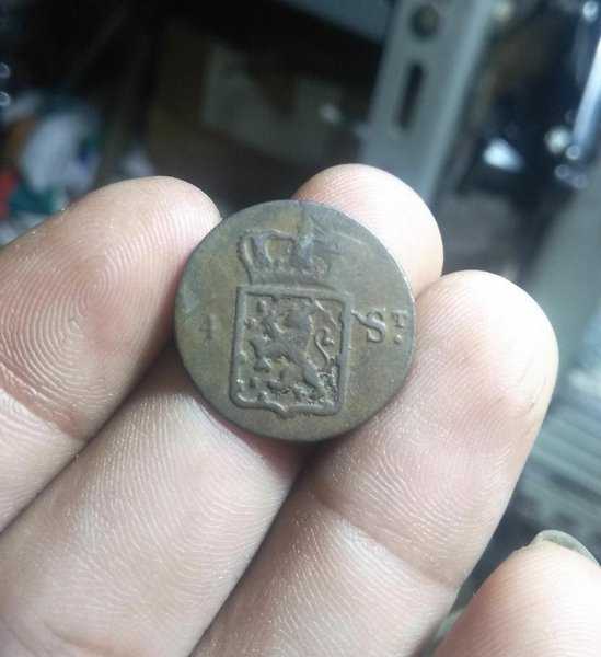 A 2079 Koin Kuno Nederland Indie Seperempat Stuiver Tahun 1825 Bekas Pakai Kondisi Sesuai Gambar