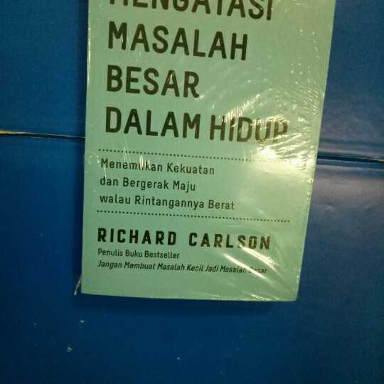 Mengatasi masalah besar dalam hidup ; menemukan kekuatan dan bergerak maju walau rintangannya berat