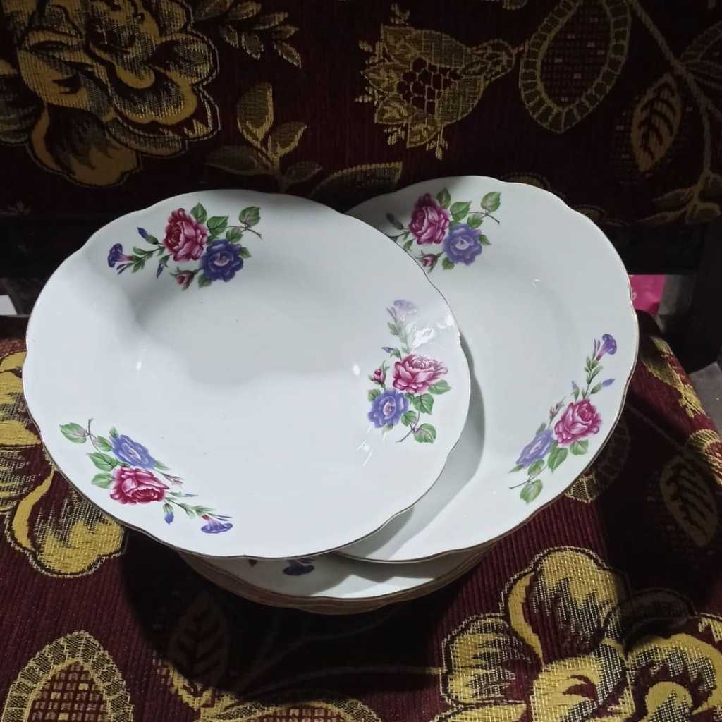 Piring Keramik Vintage