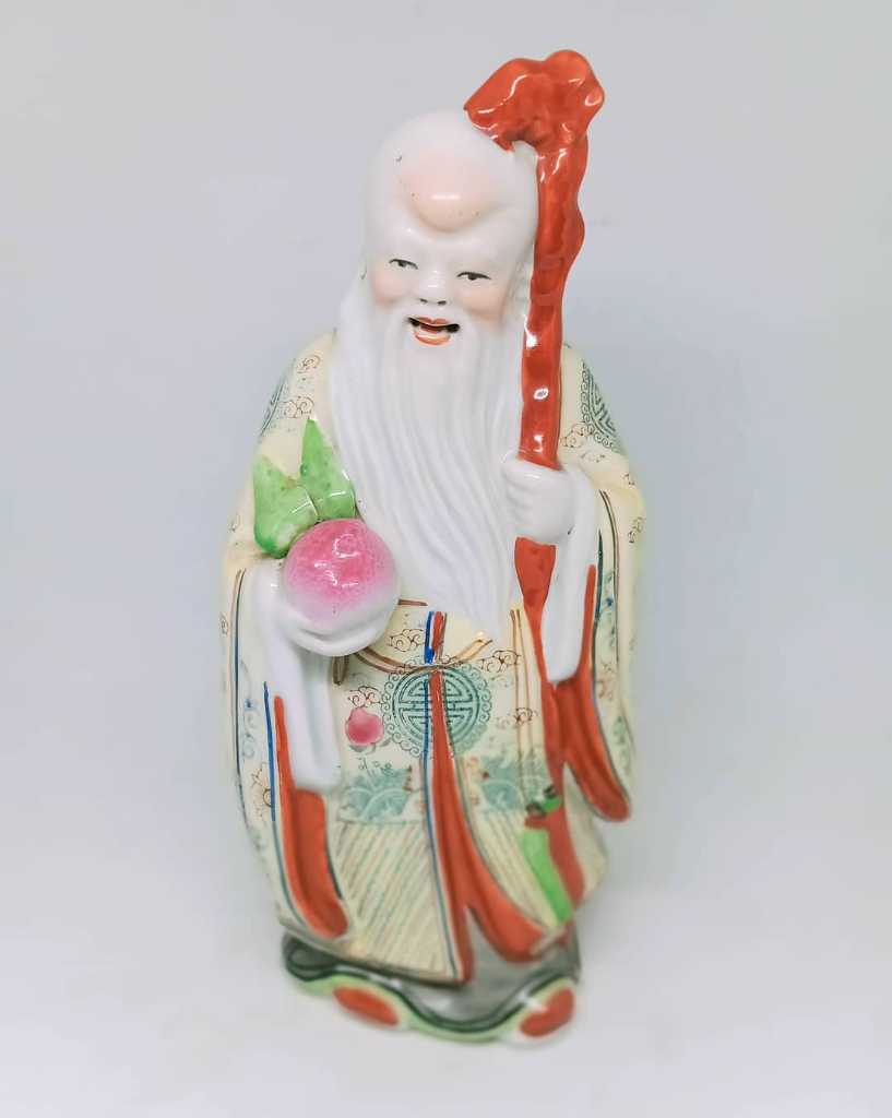 Patung Porcelain Dewa