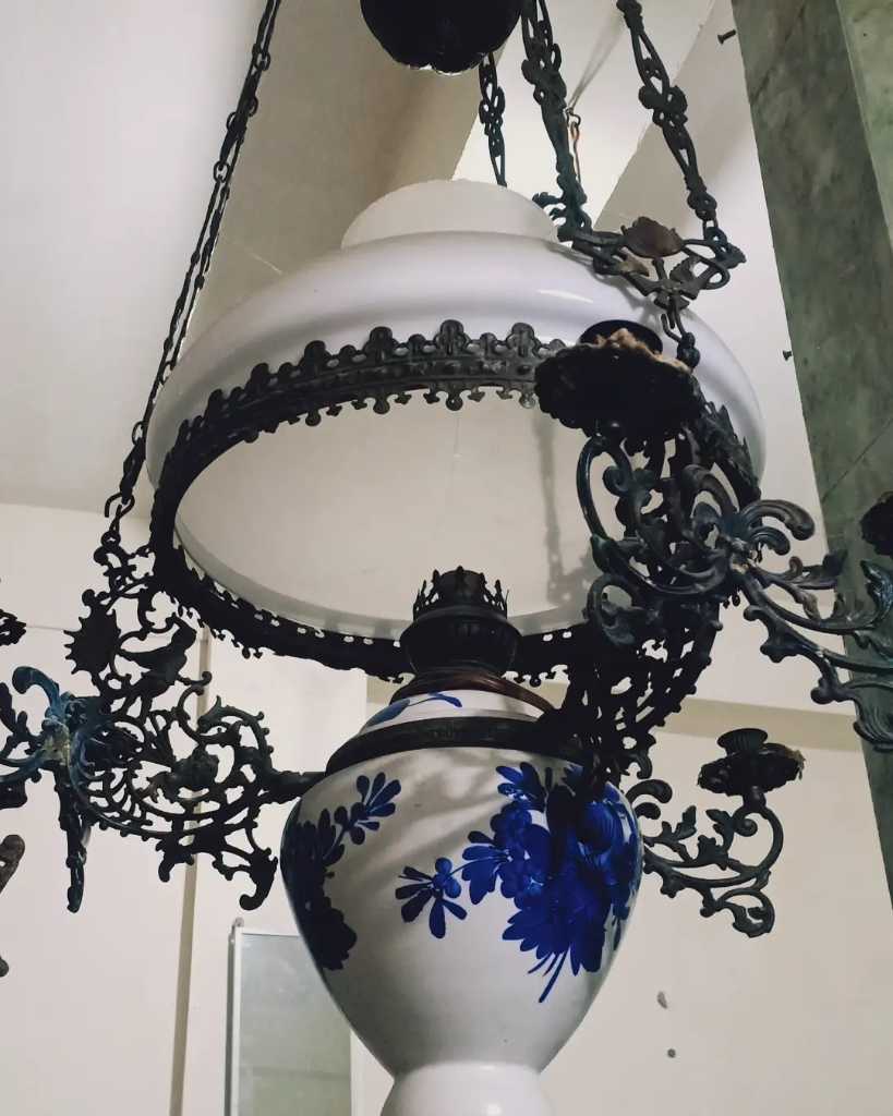 Lampu majolica ORIGINAL BLUE MAJOLICA KAP 40CM