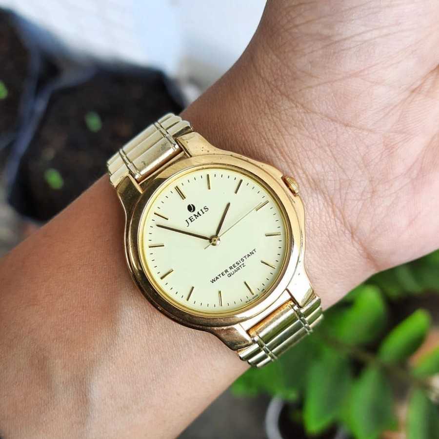 Jemis on sale quartz watch