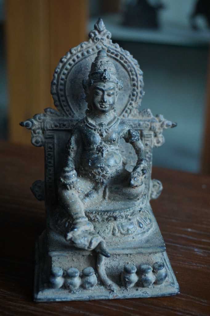 Patung Perunggu Vintage