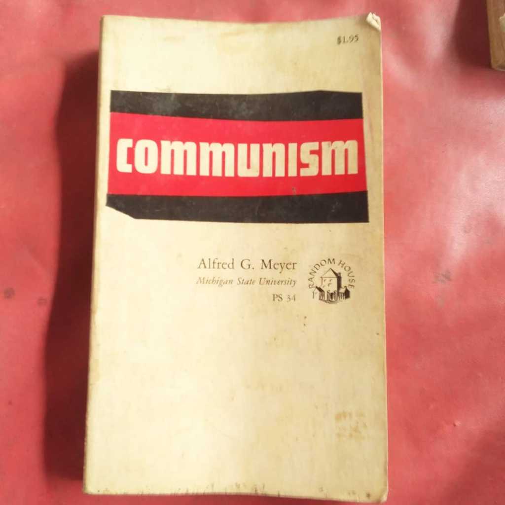 Buku Communism