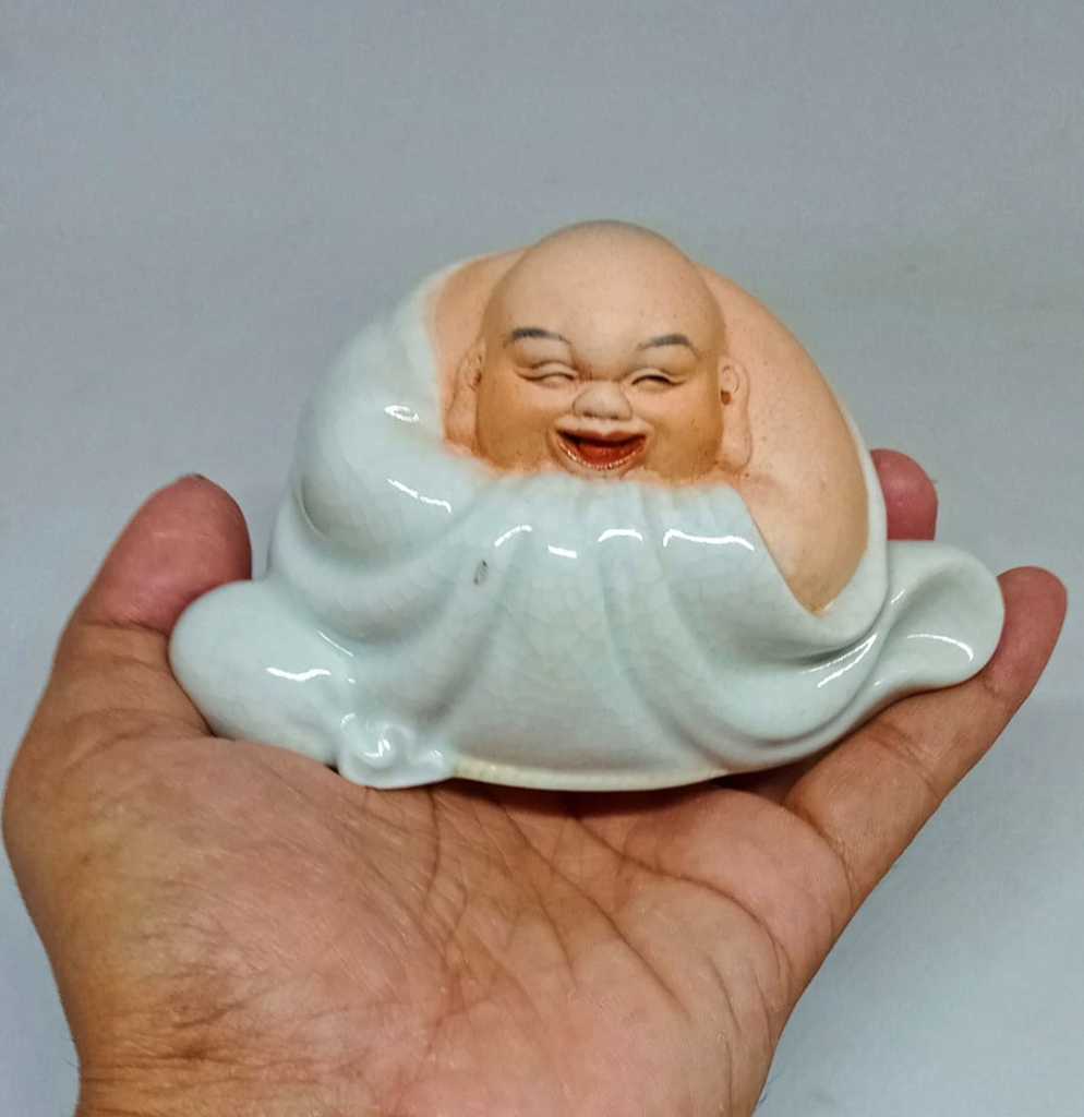 Budha tertawa bahan Porceline